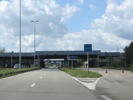 2 France Checkpoint